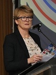 prof. dr hab. n. med. Anita Gąsiorowska